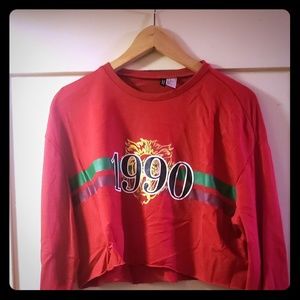 Long sleeve crop top